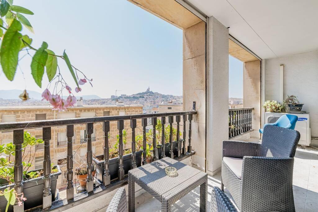 Marseille: Standing Vue Sur Mer *
